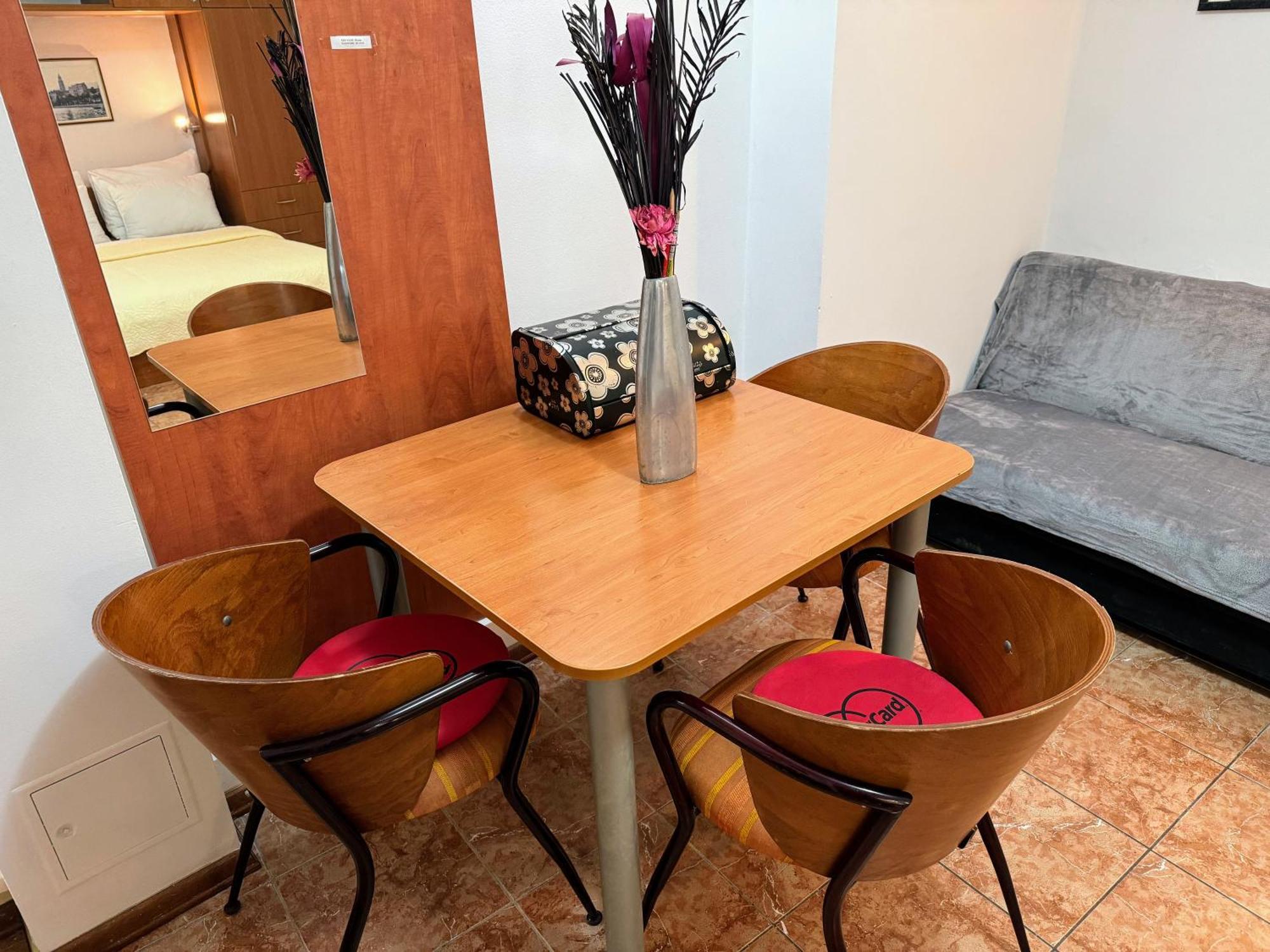 Grgur Studio Apartments Split Zewnętrze zdjęcie